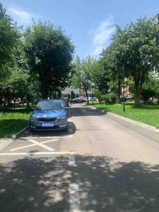 Apartament In Complex Rezidential Ramnicu Valcea Bagian luar foto
